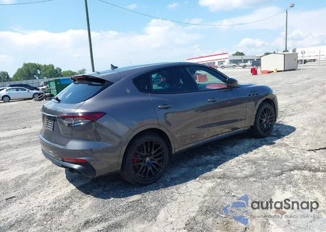 2022 Maserati Levante Modena from USA, damaged, VIN ZN661YUM3NX386476